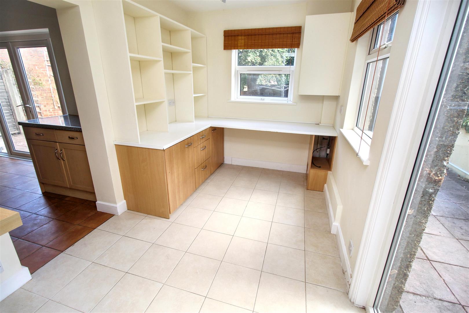 Long Lane, Tilehurst, Reading
